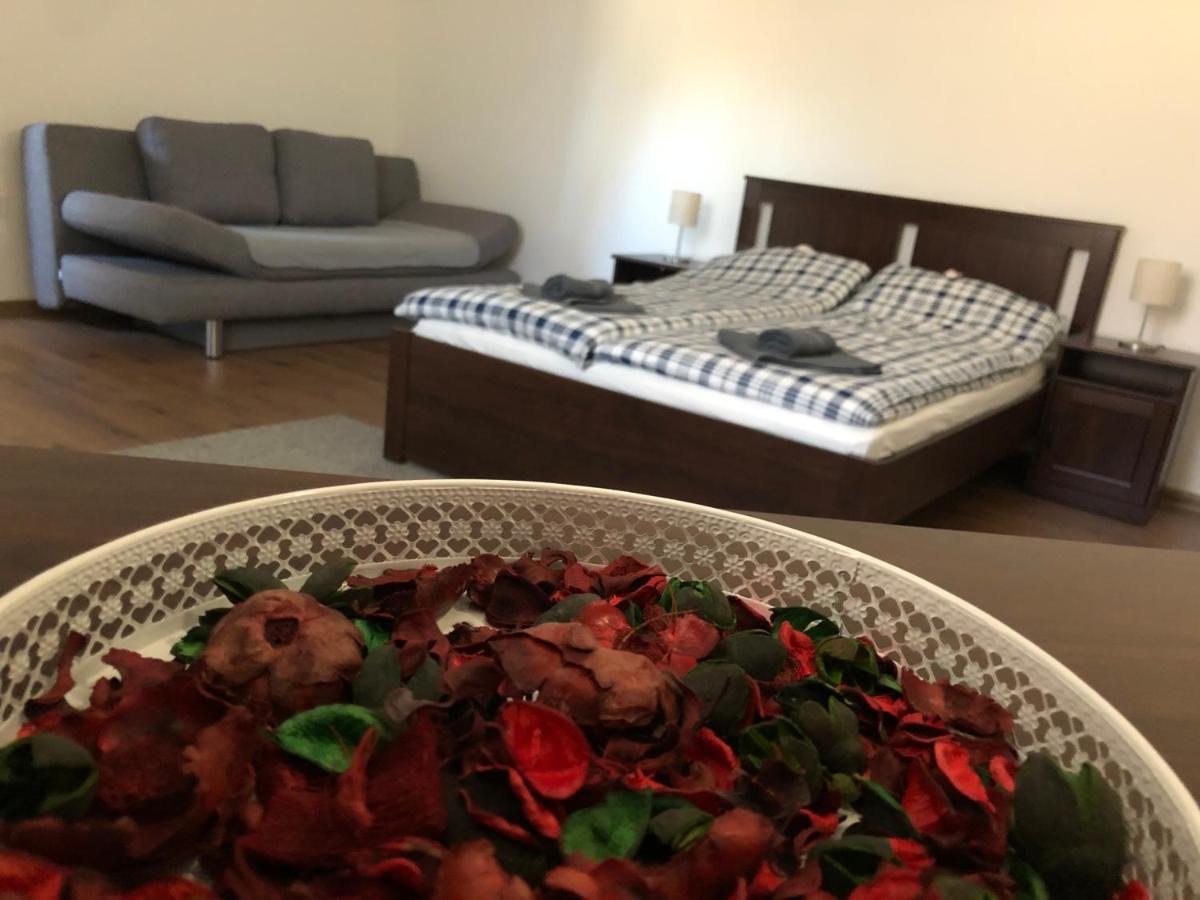 Mormota Vendeghaz Lägenhet Mezőkövesd Exteriör bild